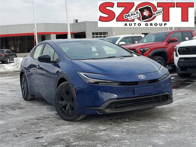 2026 Toyota Prius LE's photo