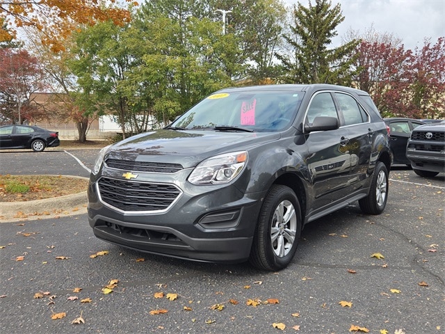 Used 2017 Chevrolet Equinox LS with VIN 2GNALBEK8H1540561 for sale in Waterford Township, MI