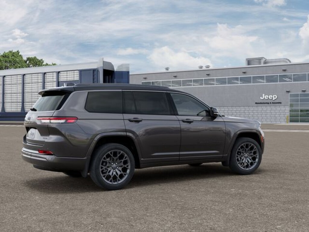 New 2026 Jeep Grand Cherokee L Summit SUV