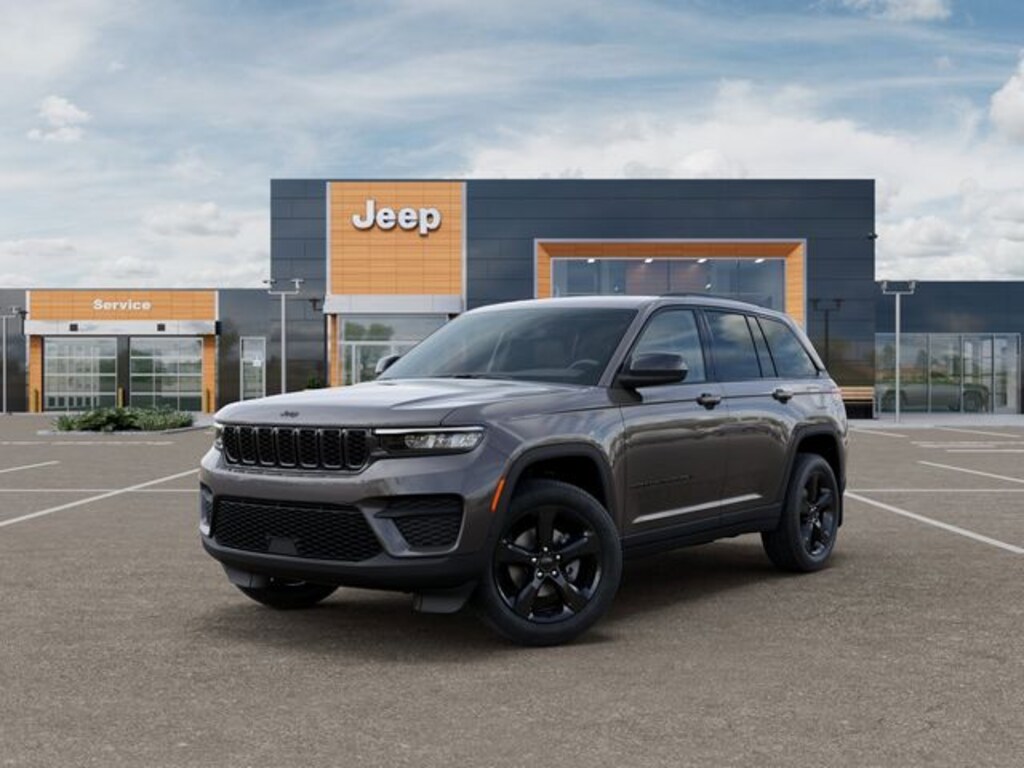 New 2025 Jeep Grand Cherokee Laredo SUV