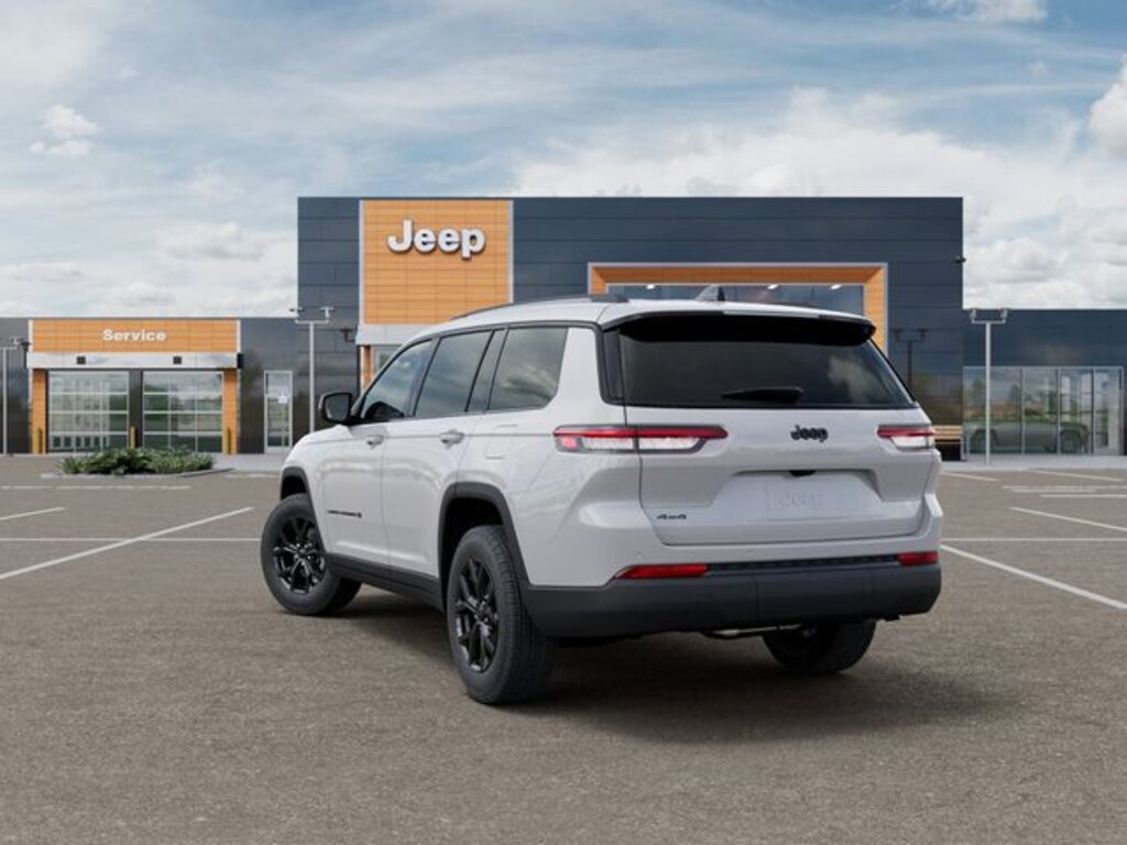 New 2025 Jeep Grand Cherokee L Laredo SUV