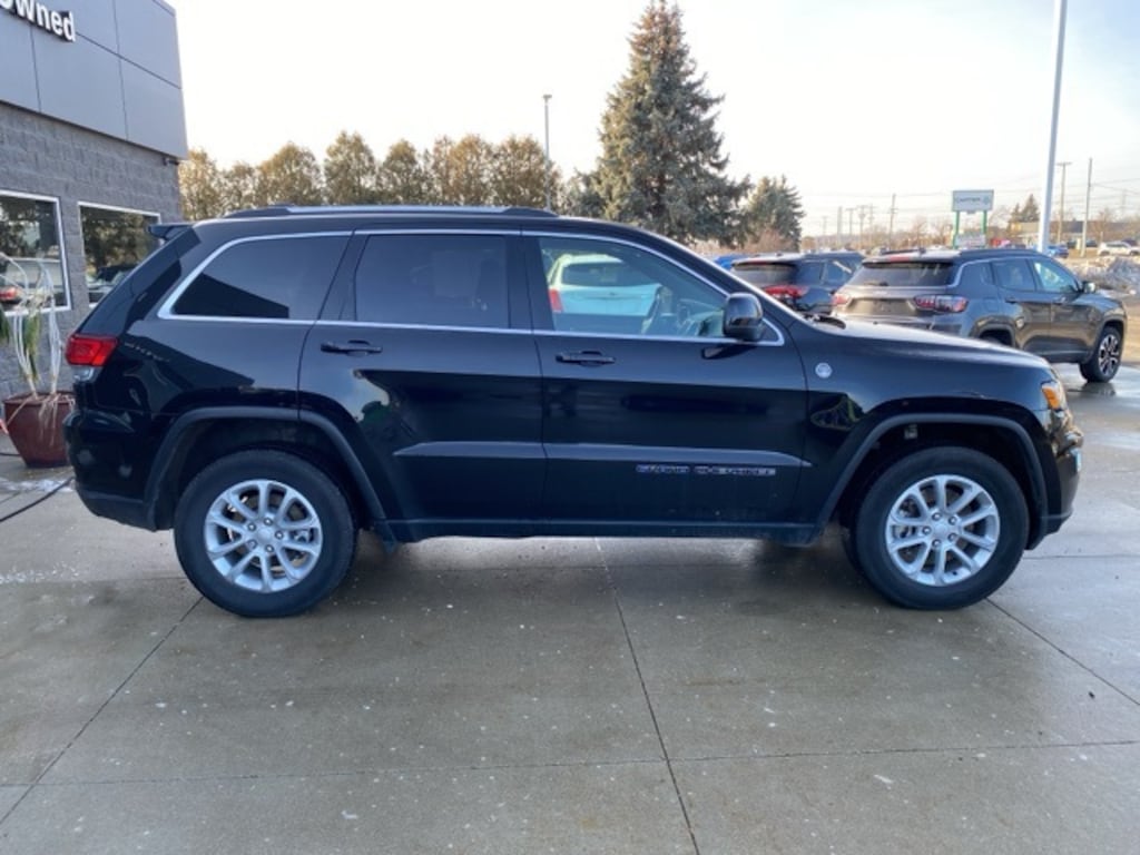 Certified 2021 Jeep Grand Cherokee Laredo SUV