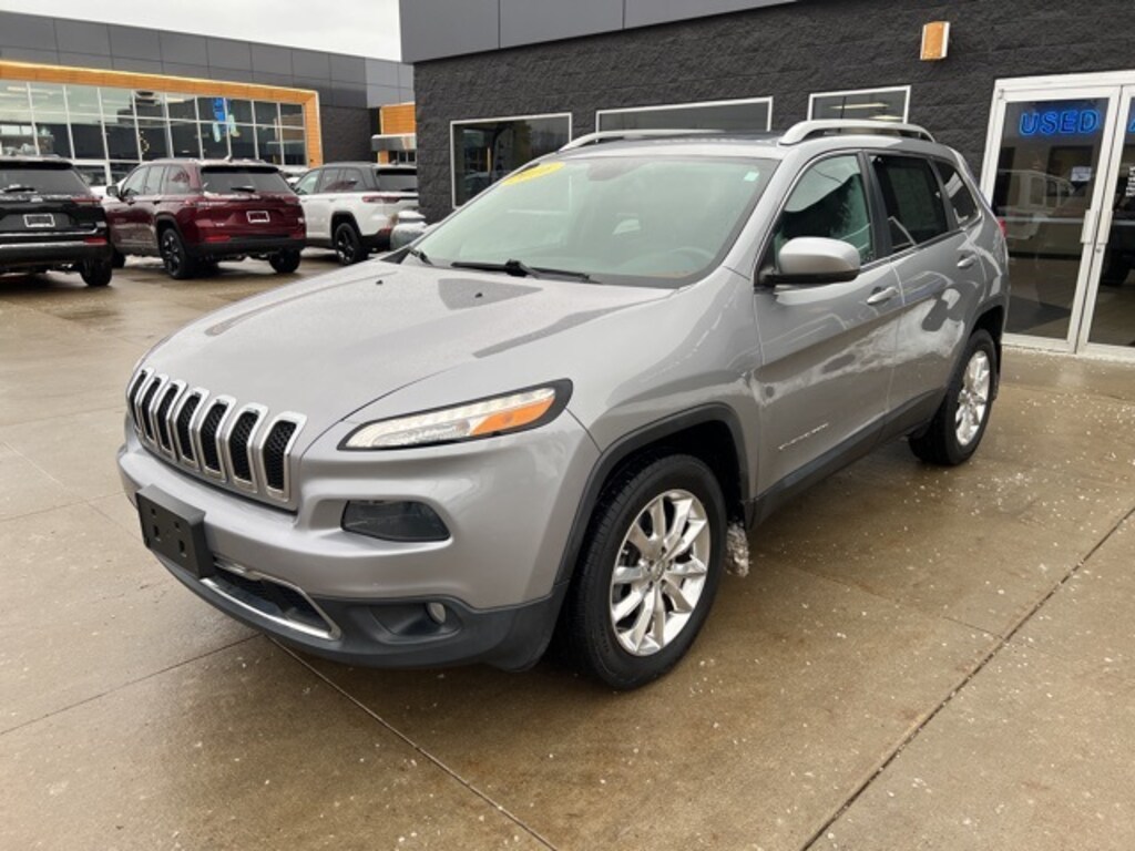 Used 2016 Jeep Cherokee Limited 4x4 SUV