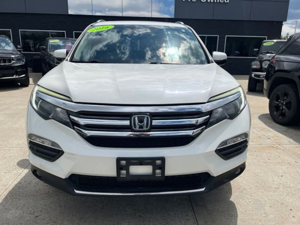 Certified 2016 Honda Pilot Touring AWD SUV