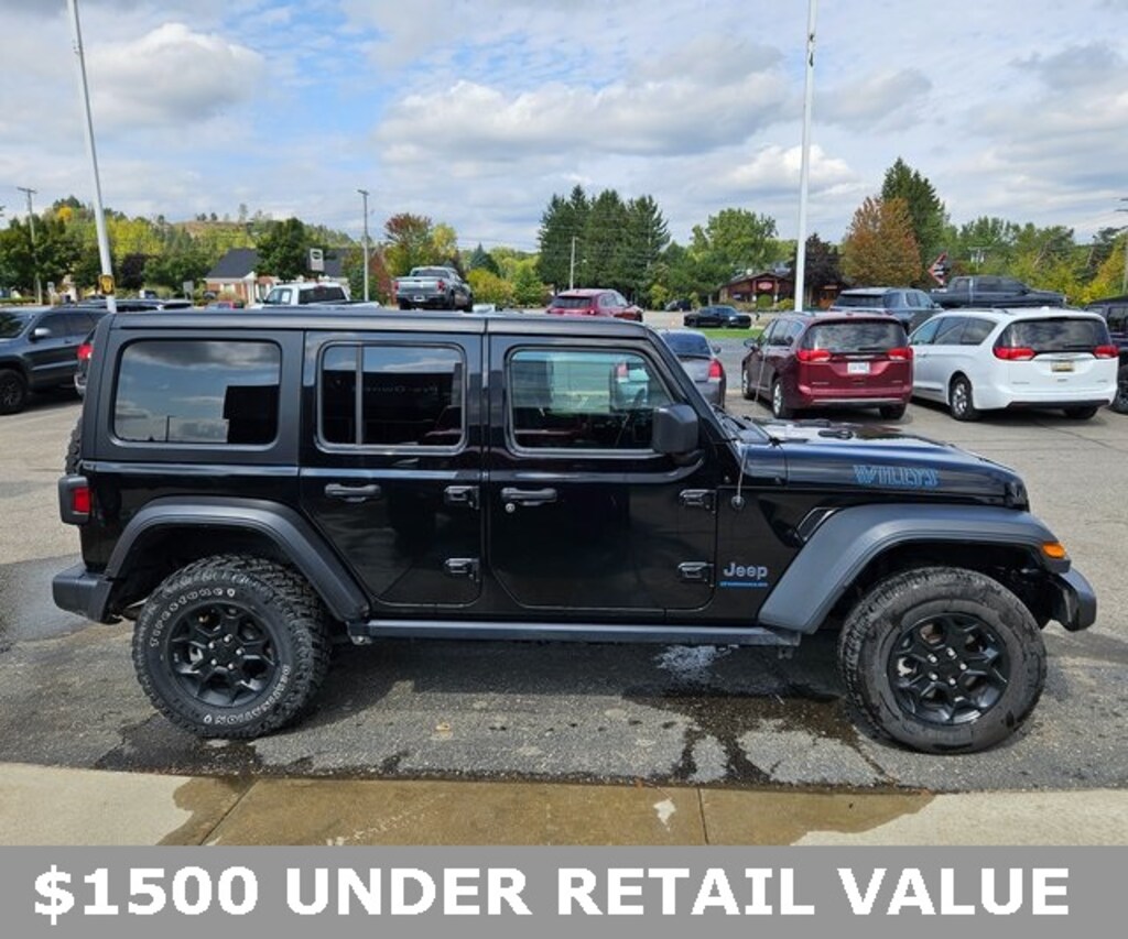 Used 2023 Jeep Wrangler 4xe SUV