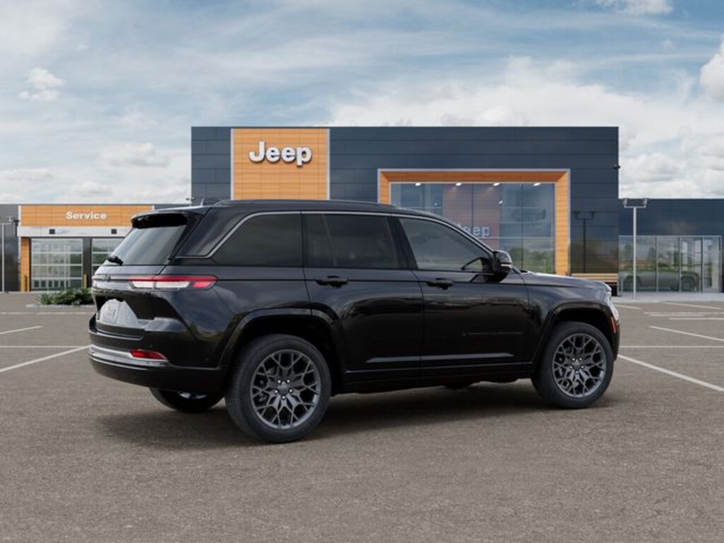 New 2026 Jeep Grand Cherokee Summit SUV