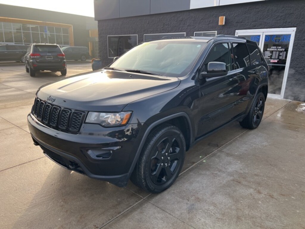 Certified 2018 Jeep Grand Cherokee Laredo 4x4 SUV