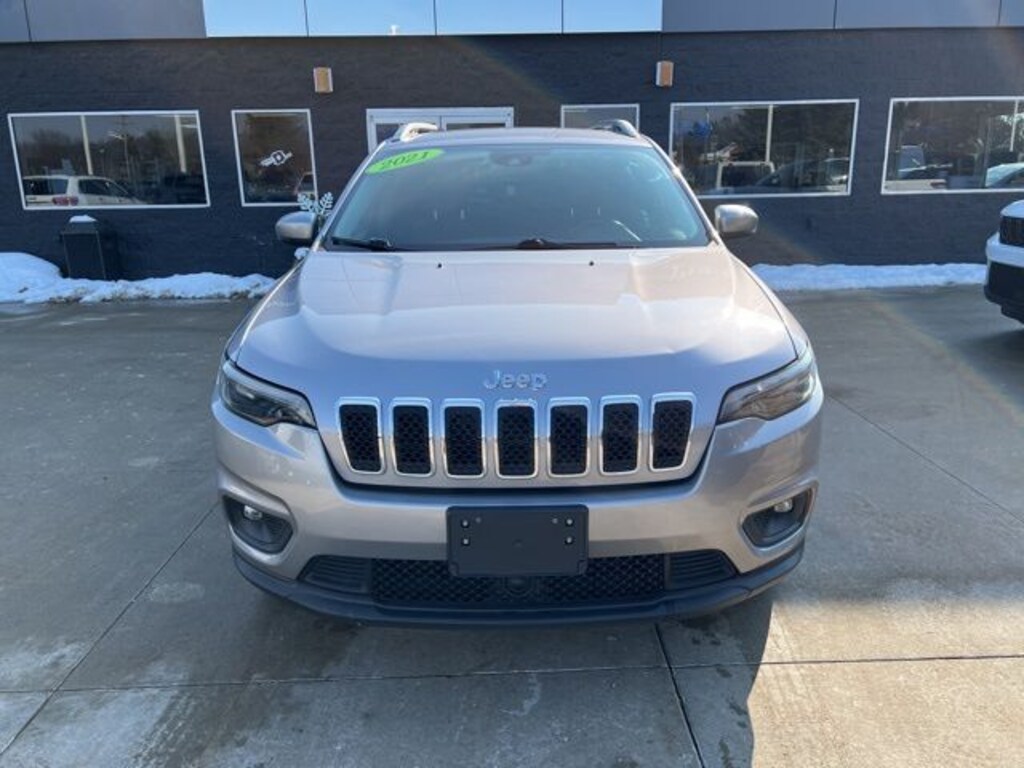 Used 2021 Jeep Cherokee Latitude Lux SUV