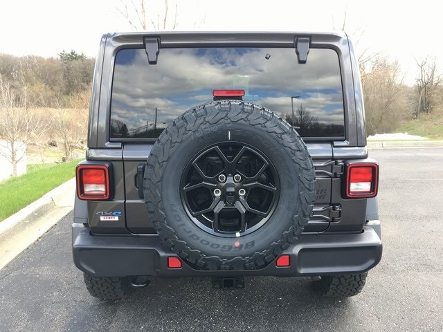 2025 Jeep Wrangler 4xe Sport photo 4