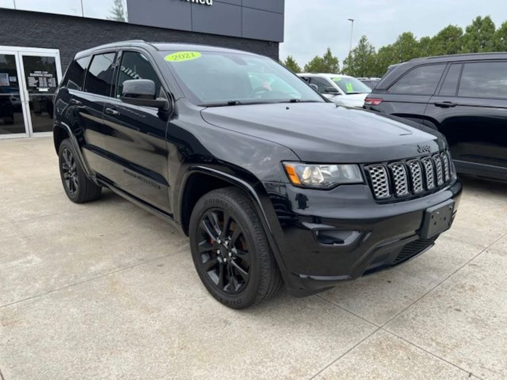 Certified 2021 Jeep Grand Cherokee Laredo SUV