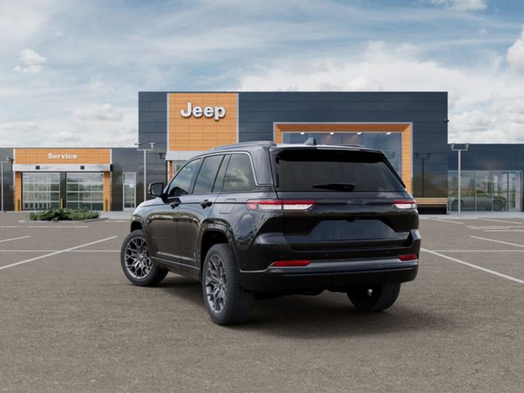 New 2026 Jeep Grand Cherokee Summit SUV