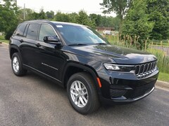 2025 Jeep Grand Cherokee Laredo SUV