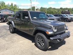 2025 Jeep Gladiator Sport Truck Crew Cab