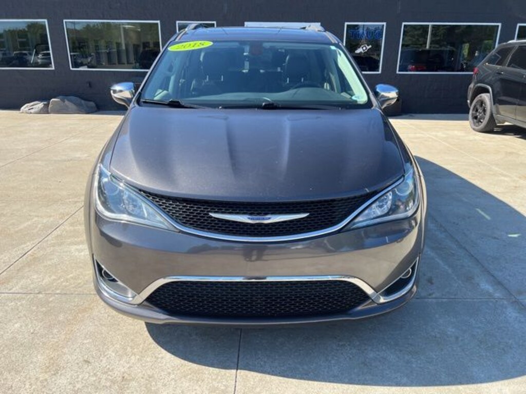 Certified 2018 Chrysler Pacifica Limited Van