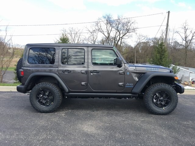 2025 Jeep Wrangler 4xe Sport photo 2