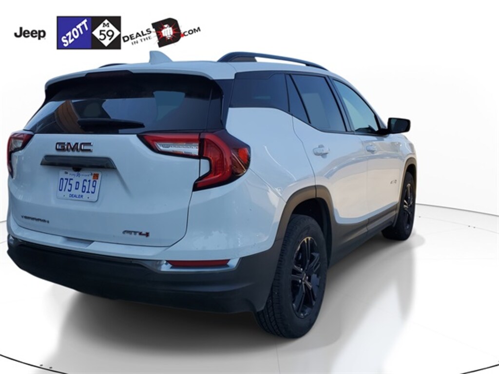 Used 2023 GMC Terrain AT4 SUV