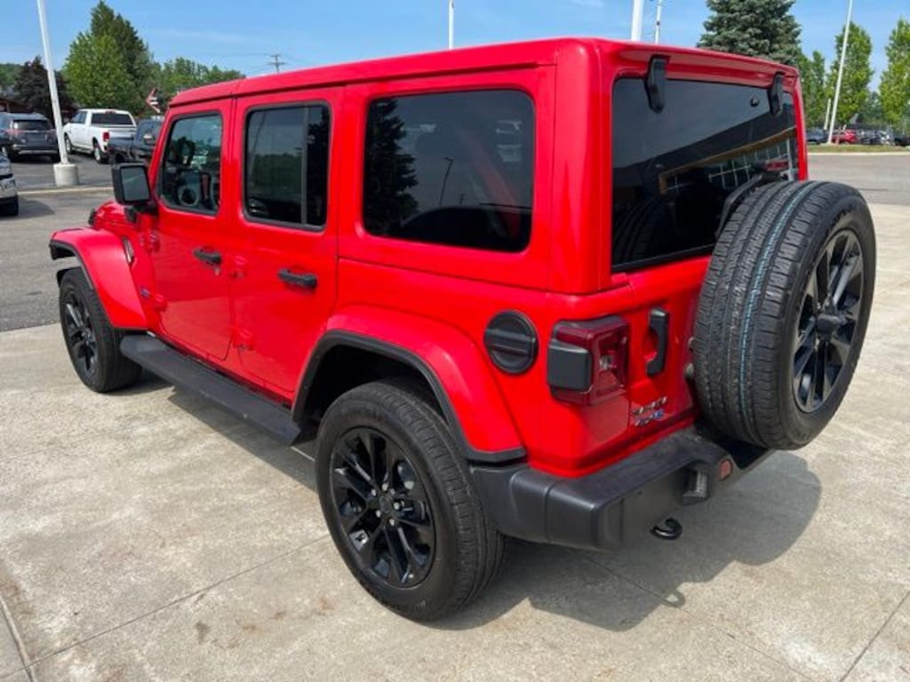 Certified 2025 Jeep Wrangler 4xe Sahara SUV