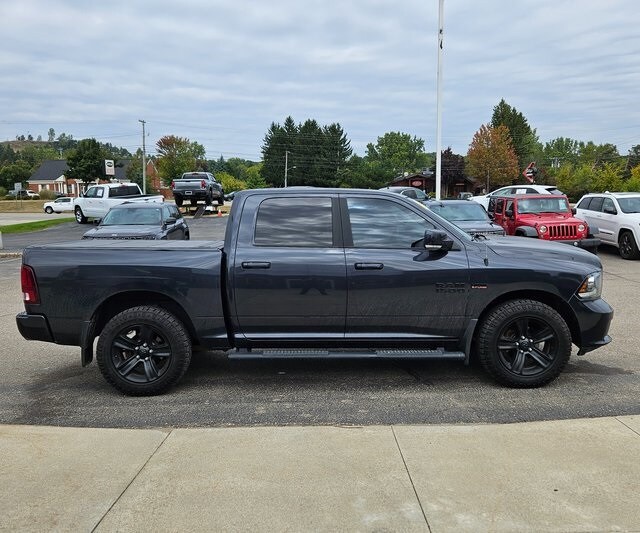 2018 Ram 1500 Sport photo 4
