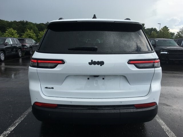 2025 Jeep Grand Cherokee Altitude X photo 4