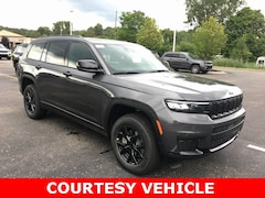 2025 Jeep Grand Cherokee L Laredo SUV
