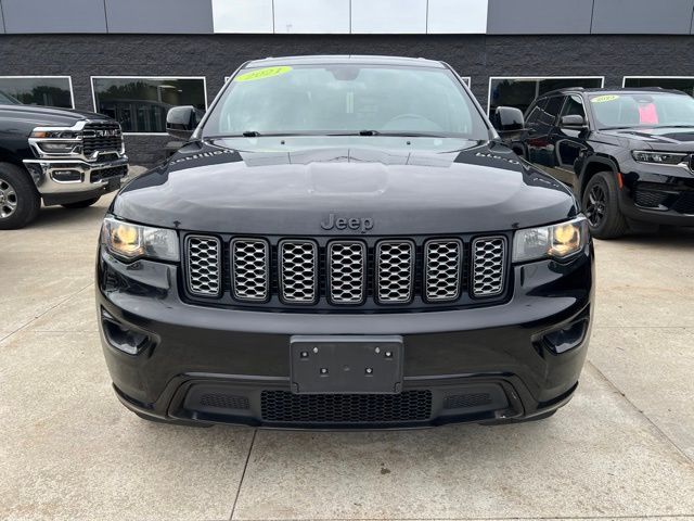 Certified 2021 Jeep Grand Cherokee Laredo SUV
