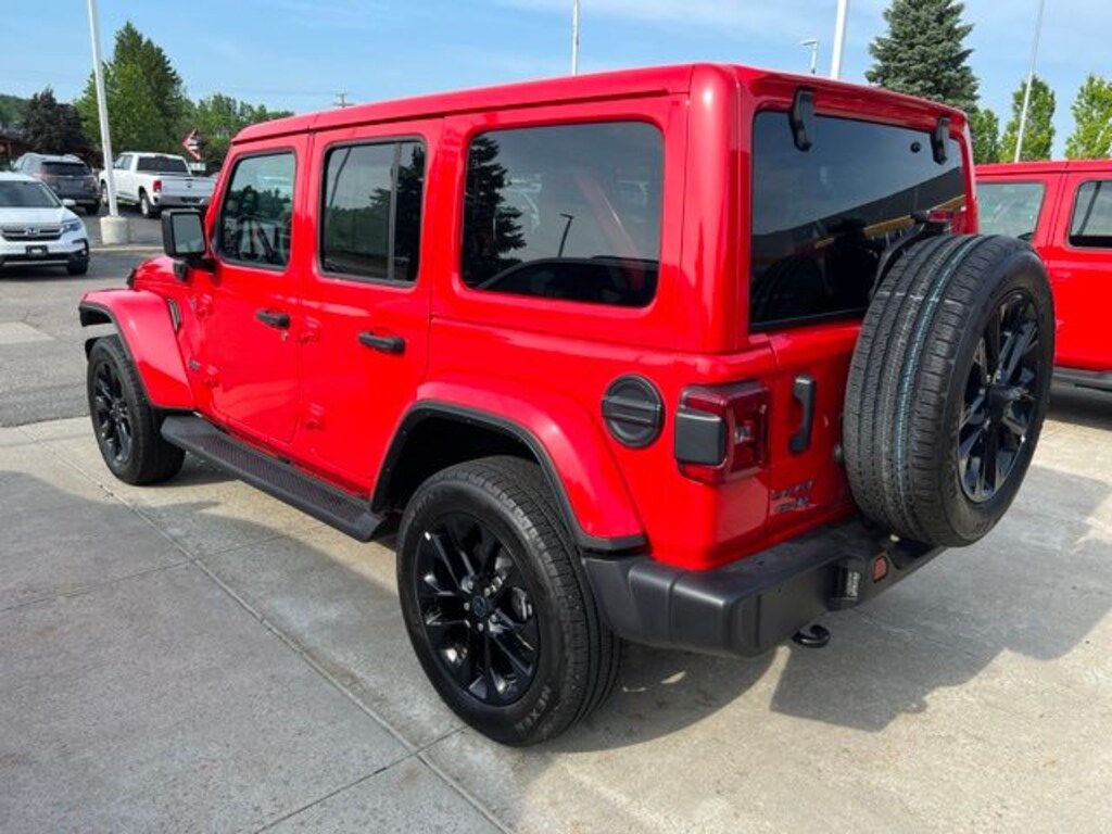 Certified 2025 Jeep Wrangler 4xe Sahara SUV