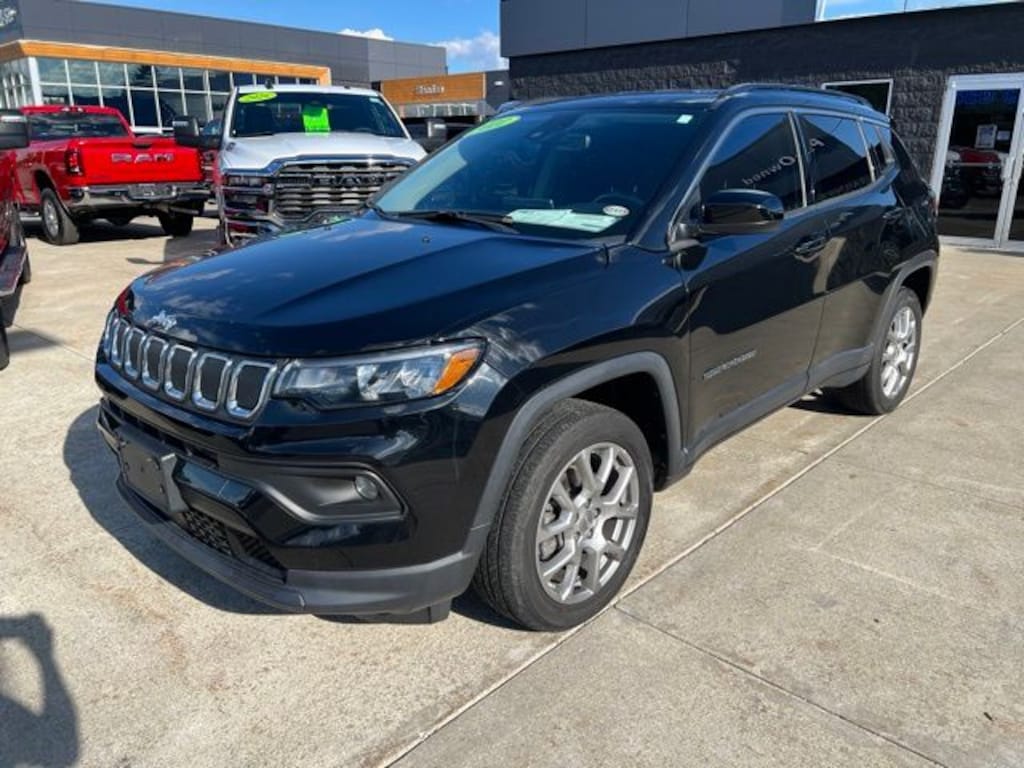 Certified 2022 Jeep Compass Latitude Lux SUV