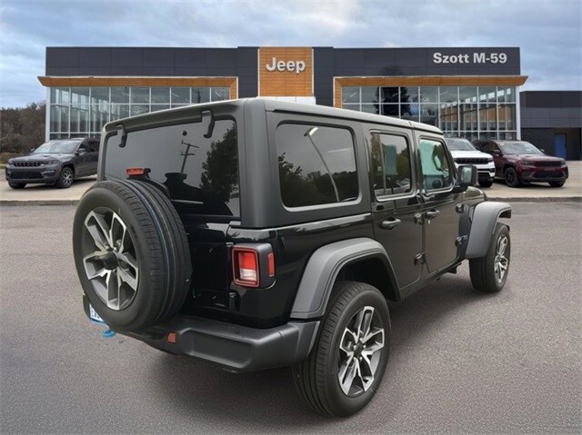2024 Jeep Wrangler Sport photo 3