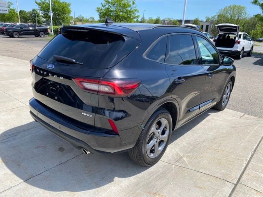 Used 2023 Ford Escape ST-Line SUV