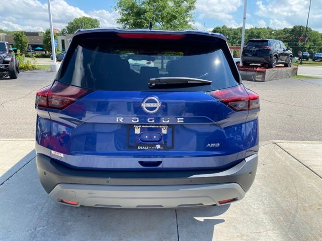Used 2023 Nissan Rogue S SUV