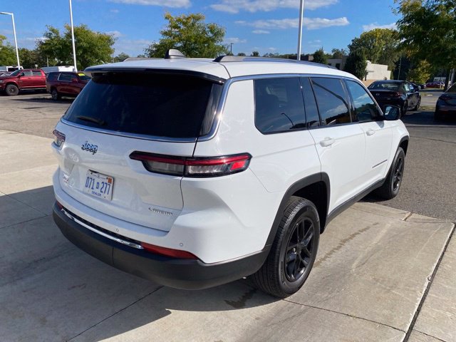 Used 2023 Jeep Grand Cherokee L Laredo SUV