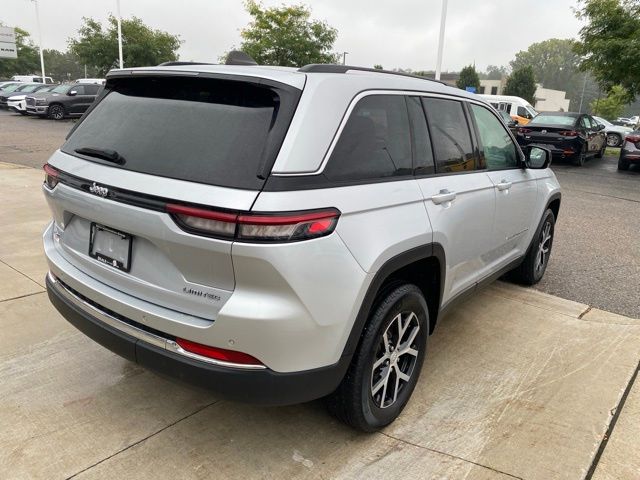 Used 2023 Jeep Grand Cherokee Limited SUV