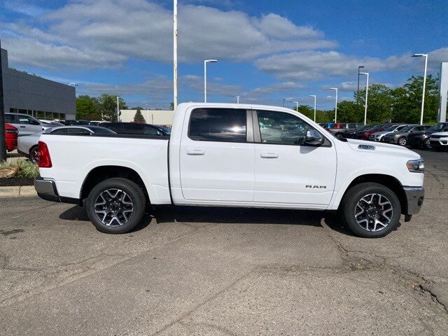 2025 Ram 1500 Laramie photo 2