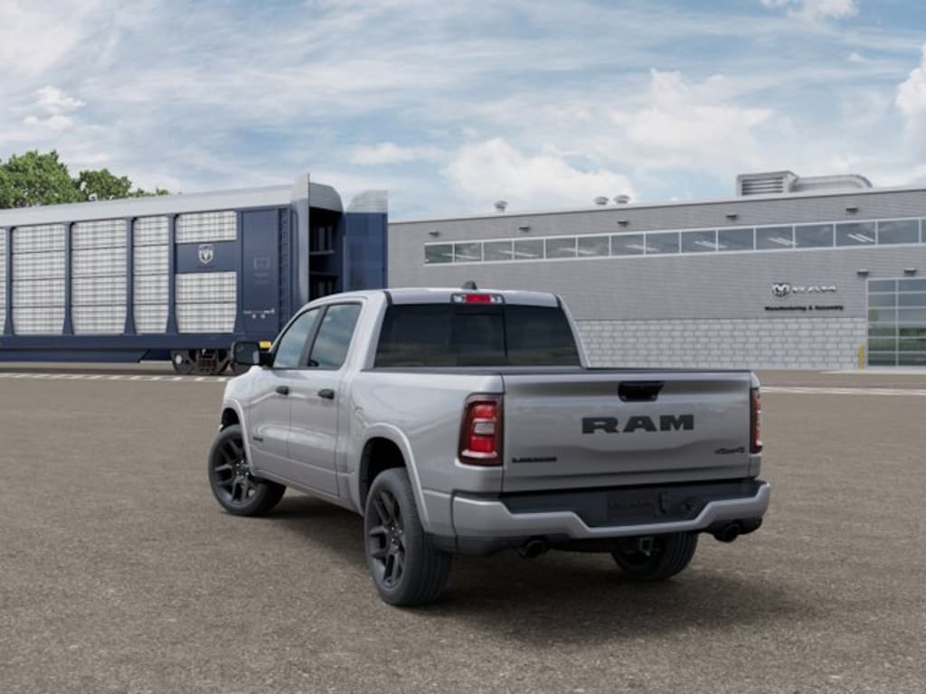 New 2025 Ram 1500 Laramie Truck Crew Cab