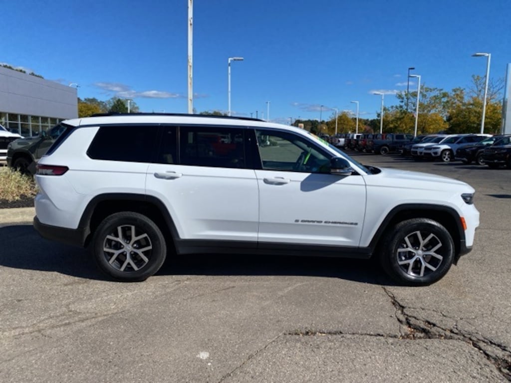 Used 2023 Jeep Grand Cherokee L Limited SUV