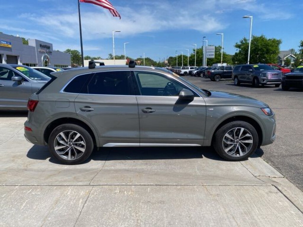 Used 2024 Audi Q5 45 S line Premium SUV