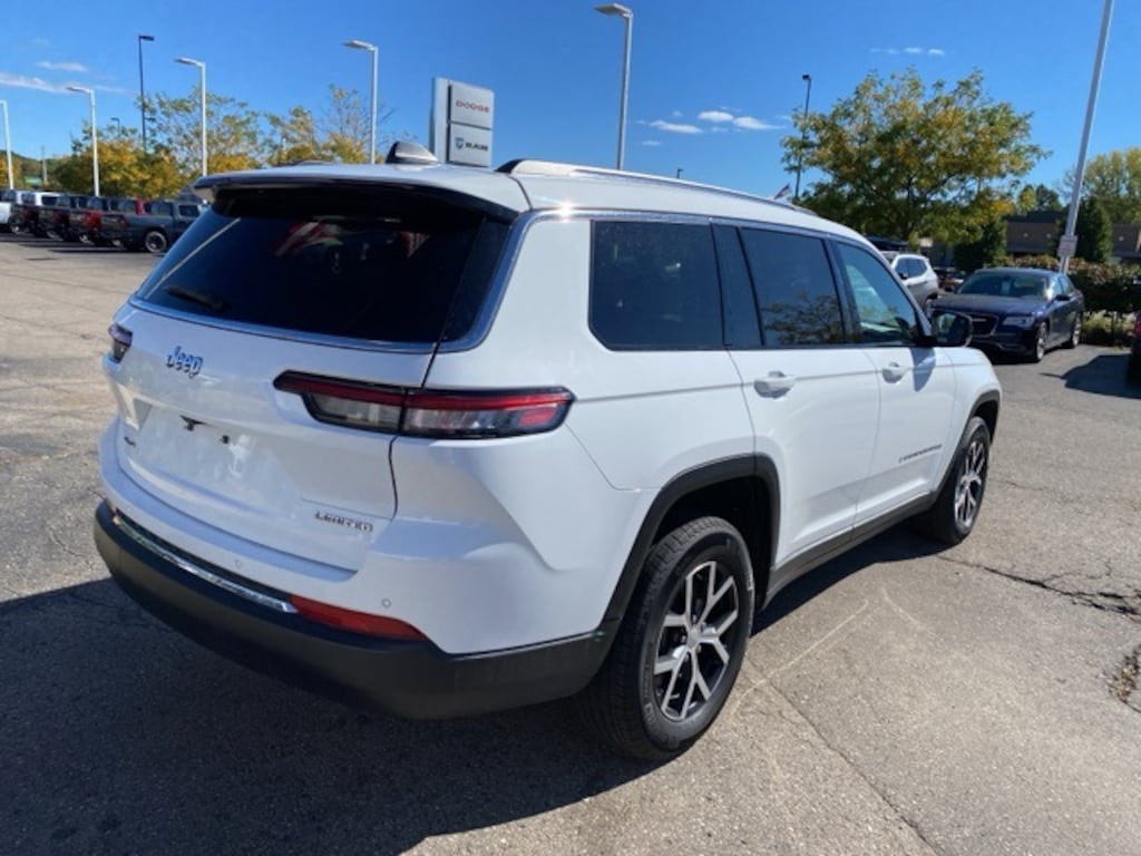 Used 2023 Jeep Grand Cherokee L Limited SUV
