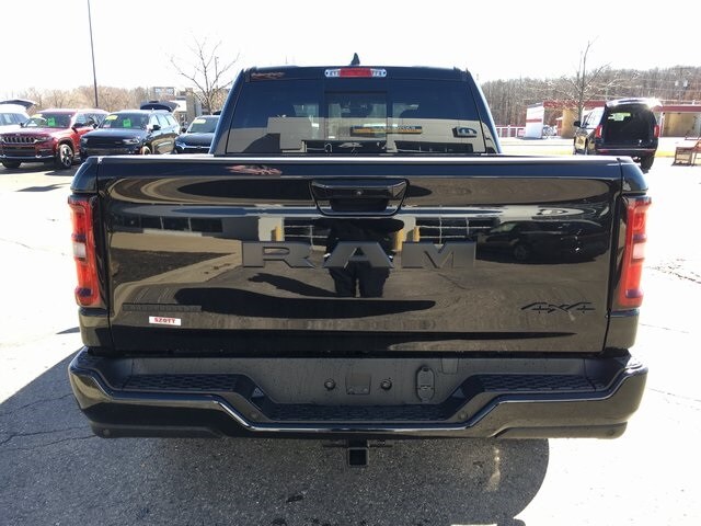2025 Ram 1500 Big Horn Lone Star photo 3
