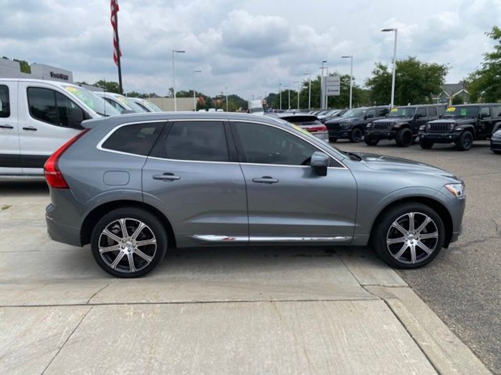 Used 2021 Volvo XC60 T5 Inscription SUV