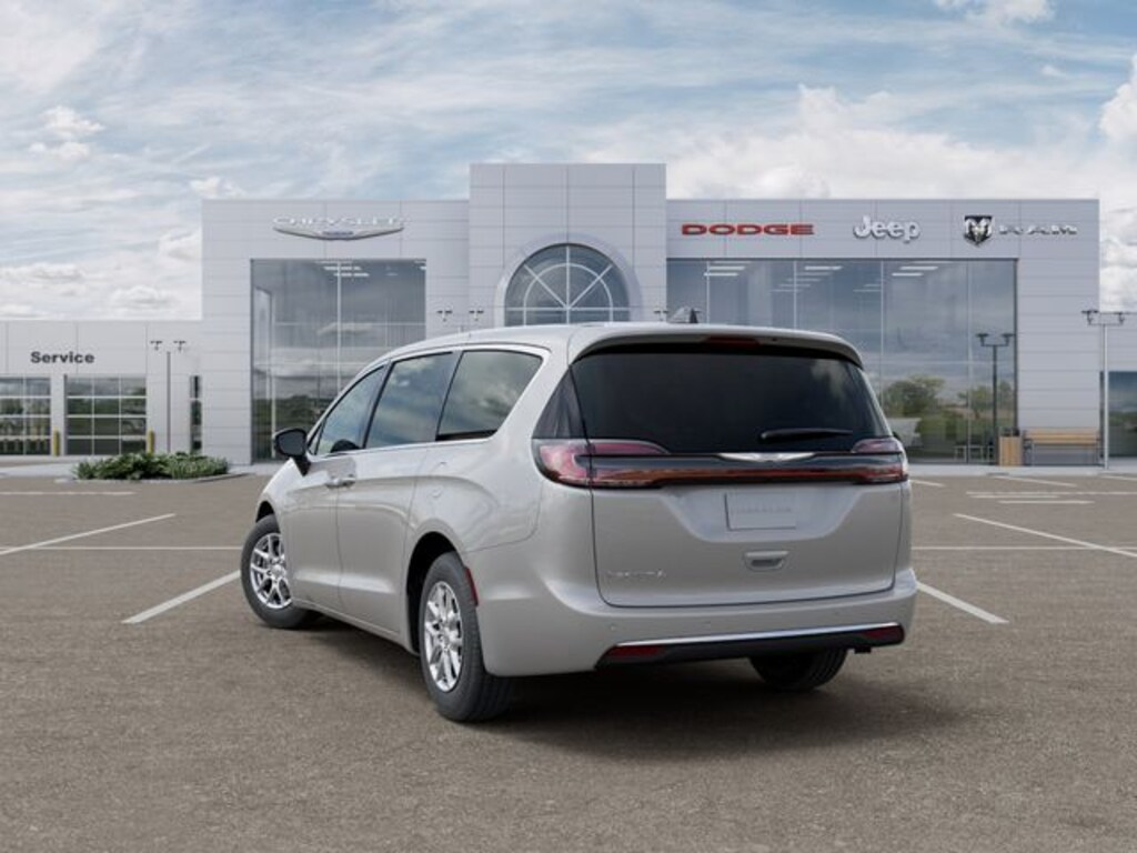 New 2026 Chrysler Pacifica Select Van Passenger Van
