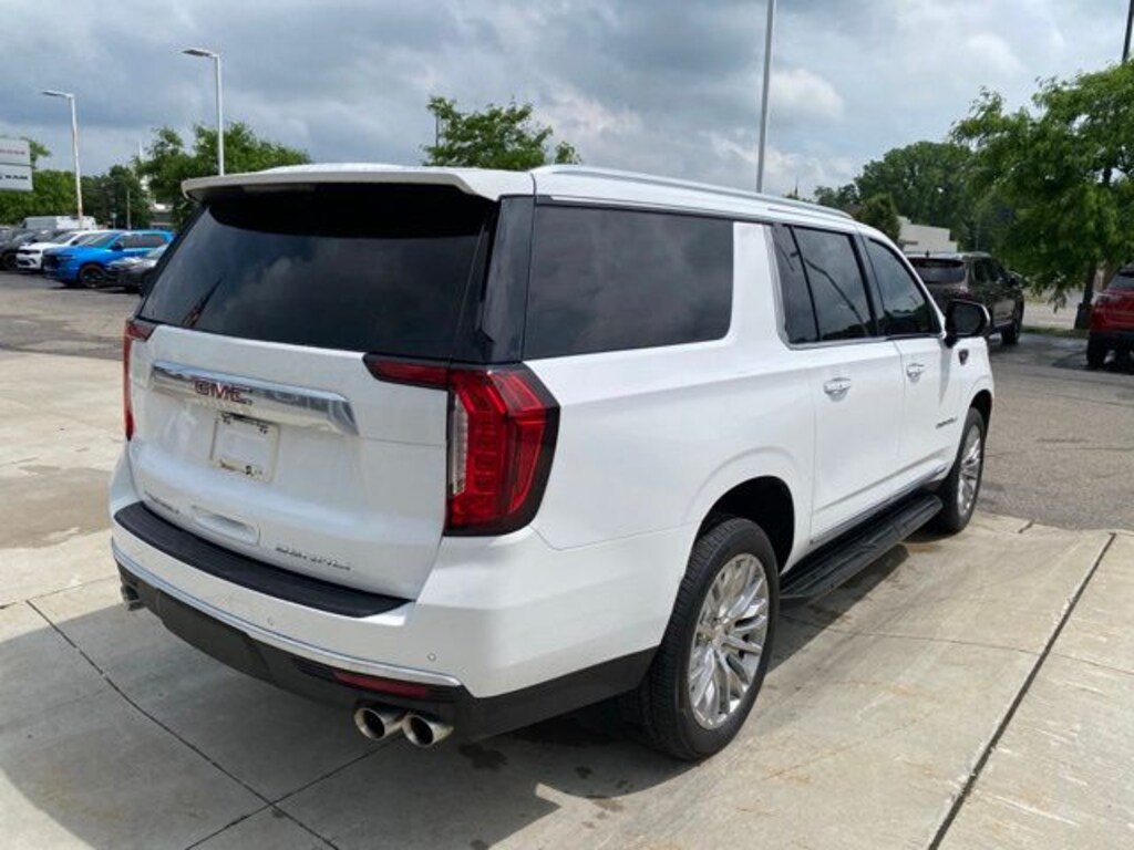 Used 2024 GMC Yukon XL Denali SUV