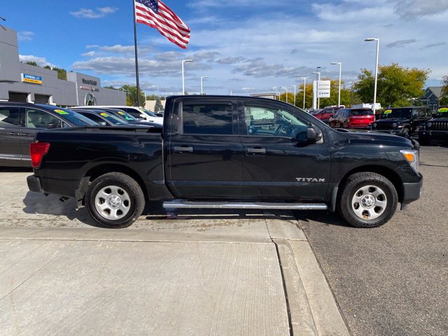 Used 2018 Nissan Titan PRO-4X Truck Crew Cab