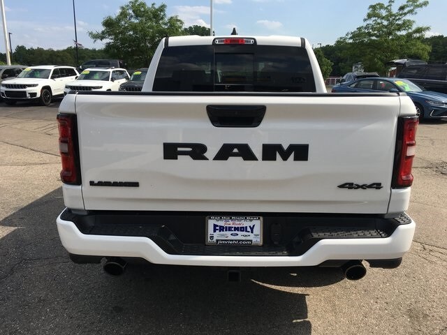 2025 Ram 1500 Laramie photo 4