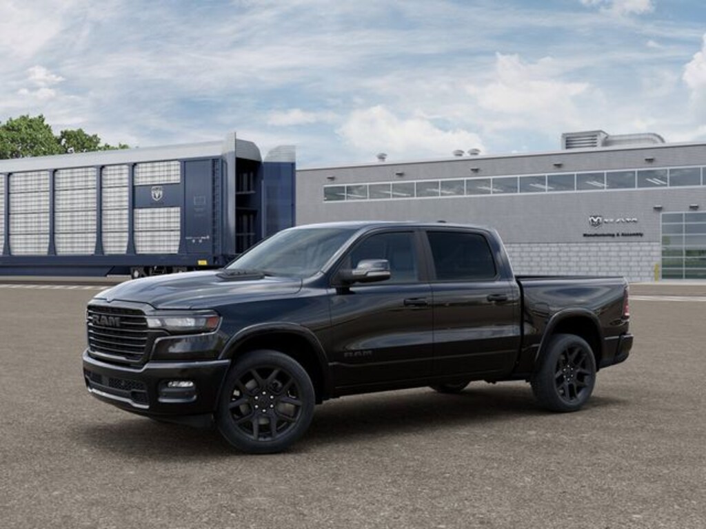 New 2025 Ram 1500 Laramie Truck Crew Cab