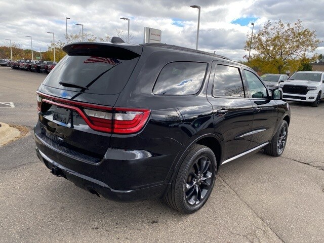 2023 Dodge Durango GT Plus photo 2