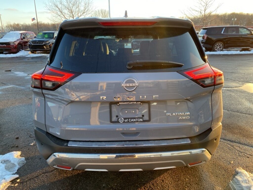 Used 2023 Nissan Rogue Platinum SUV