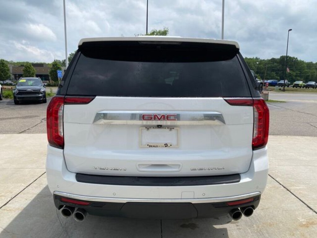 Used 2024 GMC Yukon XL Denali SUV