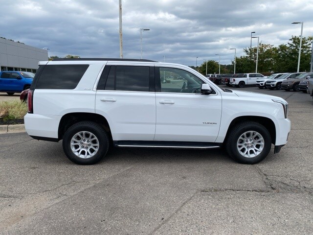 2018 Gmc Yukon SLE photo 2