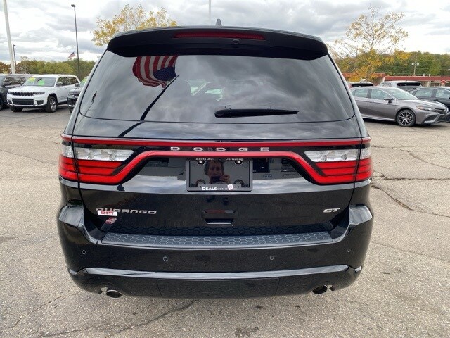 2022 Dodge Durango GT Plus photo 3