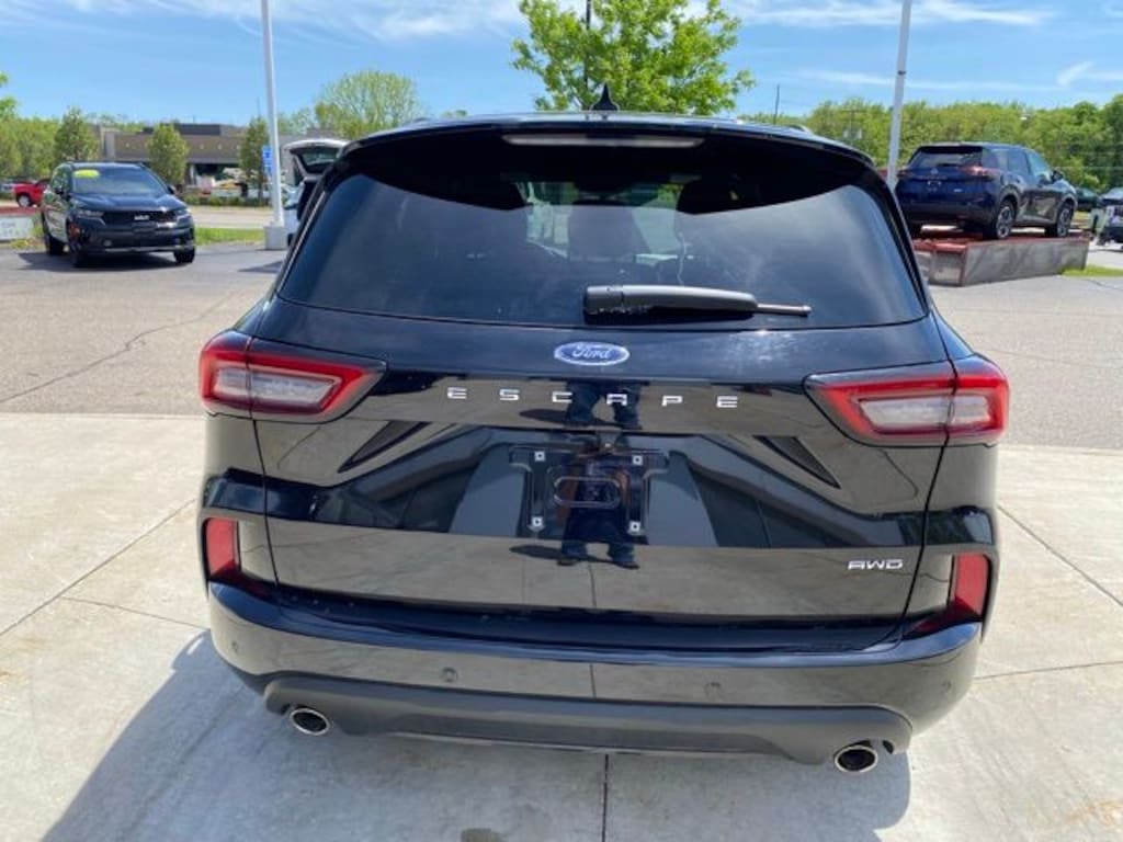 Used 2023 Ford Escape ST-Line SUV